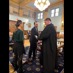 josh_swearing_in3.jpg